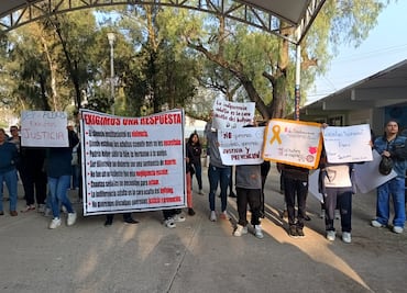 Protestan en secundaria de Pachuca tras muerte de estudiante; exigen justicia y atención al bullying