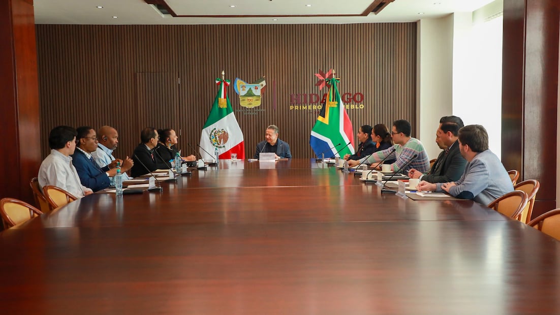 Embajadora de Sudáfrica visita Pachuca rumbo al Mundial 2026 | Twitter: Julio Menchaca