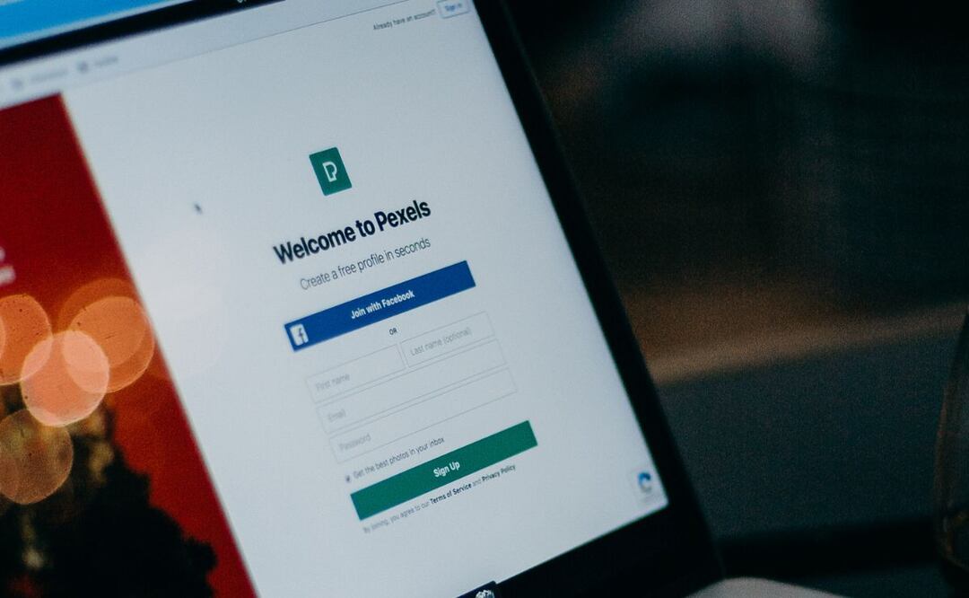 Puedes reportar en Profeco cualquier fraude efectuado en las plataformas de Meta | Foto: Pexels