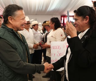 Menchaca respalda a Sheinbaum y entrega apoyos al campo en Epazoyucan