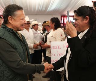 Menchaca respalda a Sheinbaum y entrega apoyos al campo en Epazoyucan