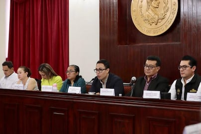 Detectan irregularidades en contratos por cenas decembrinas en Pachuca