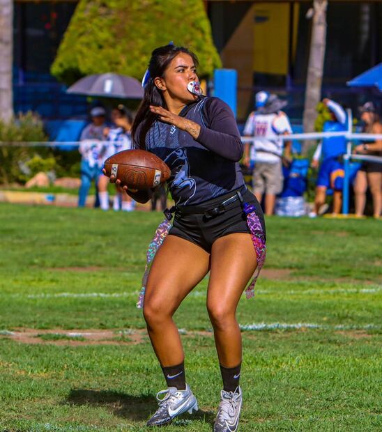 María Fernanda Santomé se desempeñará como quarterback