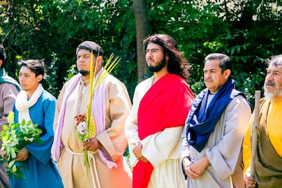 Viacrucis de Acatlán: Más de tres décadas de fe y representación ininterrumpida