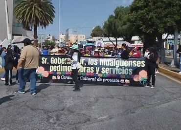 Antorcha Campesina marcha por sus demandas en Pachuca