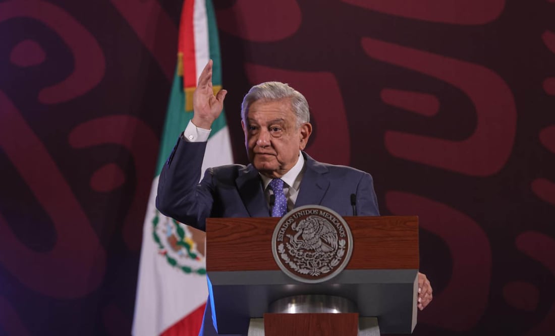 El presidente Andrés Manuel López Obrador reveló que en la elección presidencial de 2018 un grupo de empresarios opositores invitaron a Carlos Slim a ser candidato presidencial | Foto: Gabriel Pano