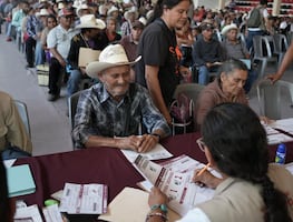 Avanza entrega de apoyos por lluvias en Hidalgo; más de 22 mil viviendas ya fueron censadas