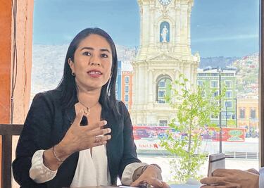 Con voto masivo se extinguirá al dinosaurio que sigue vivo: Simey Olvera