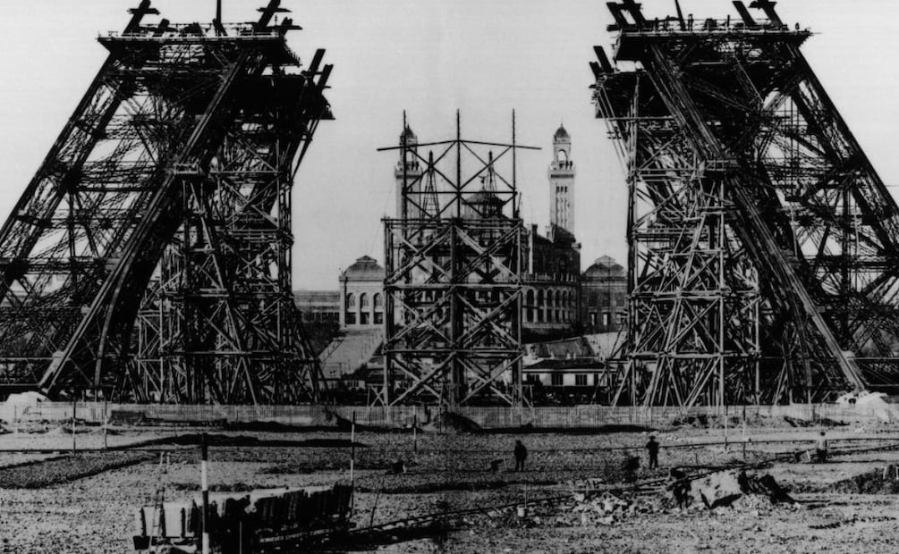 Inicios de la construcción de la Torre Eiffel| Foto: Especial