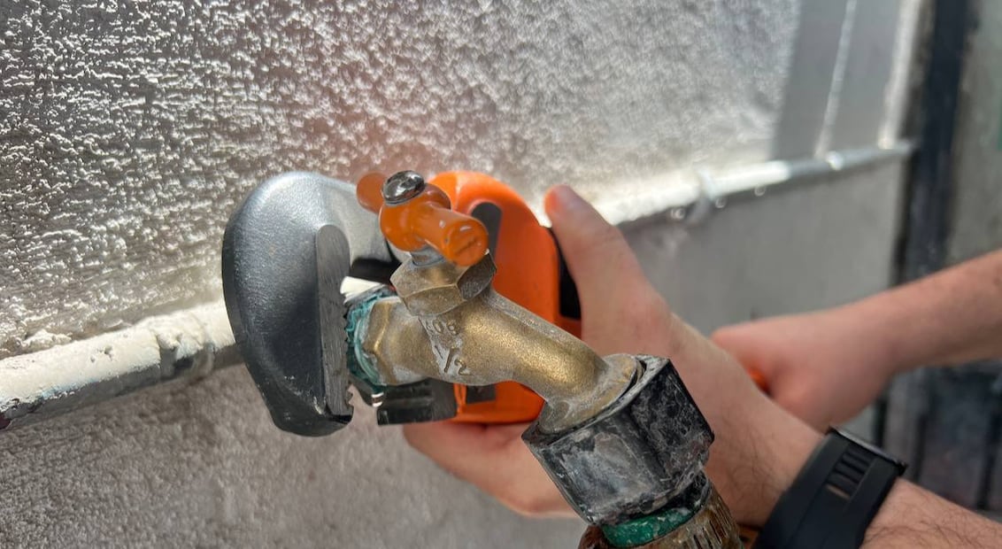 Piden frenar el derroche de agua en Semana Santa; advierten multas de hasta 7 mil pesos | Foto: Caasim