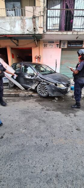Un accidente provocado por una persona octagenaria dejó varios heridos y daños materiales  Foto: Francisco Bautista