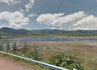 Mantienen desfogue de la presa Rojo Gómez a la Vicente Aguirre para equilibrar volumen