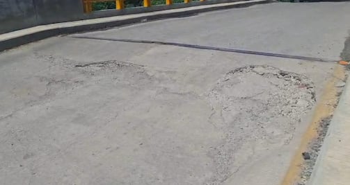 Anuncian cuarto cierre de carretera en Huejutla por nuevas fallas en puente de Cececapa