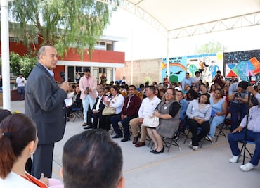 Entregan 4 aulas en secundaria de Cardonal