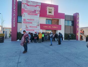 Protesta en Mineral de la Reforma; exigen solución por despojo de tierras