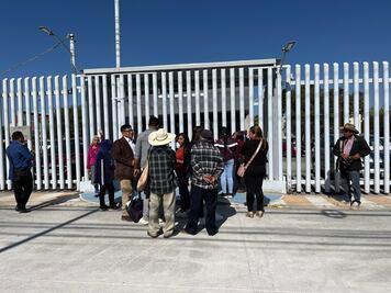 Habitantes de Huehuetla exigen recursos para rehabilitar caminos dañados