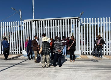 Habitantes de Huehuetla exigen recursos para rehabilitar caminos dañados