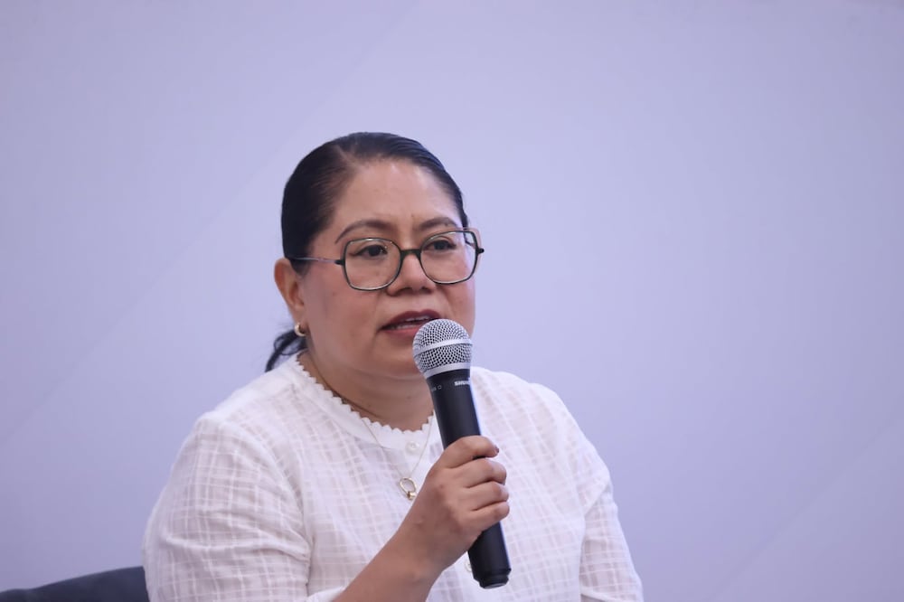 La funcionaria con el salario más alto es la vocal ejecutiva, Ma del Refugio García López, quien recibe 125 mil 797 pesos mensuales I  Foto: Especial
