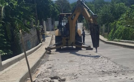 Inician por cuarta ocasión reparaciones en puente de Cececapa por nuevos hundimientos