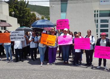 Acusan trabajadores de salud retraso en el pago de su fondo de ahorro