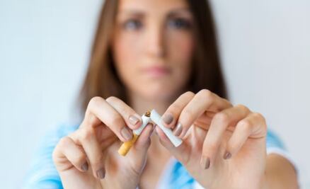 ¿Cómo dejar de fumar de manera exitosa, según la ciencia?