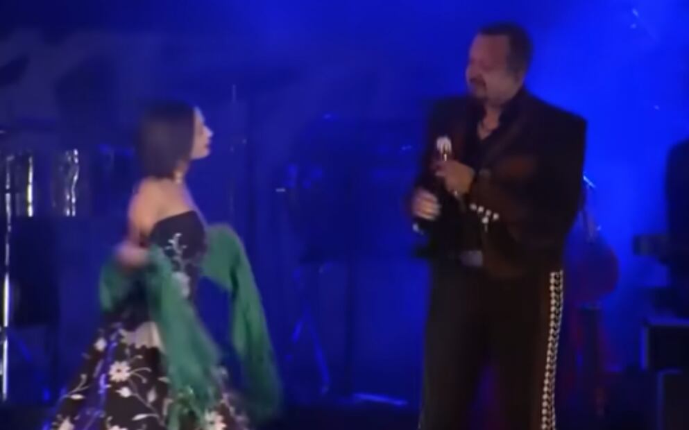 Pepe Aguilar y Ángela Aguilar I foto: Toma de Video