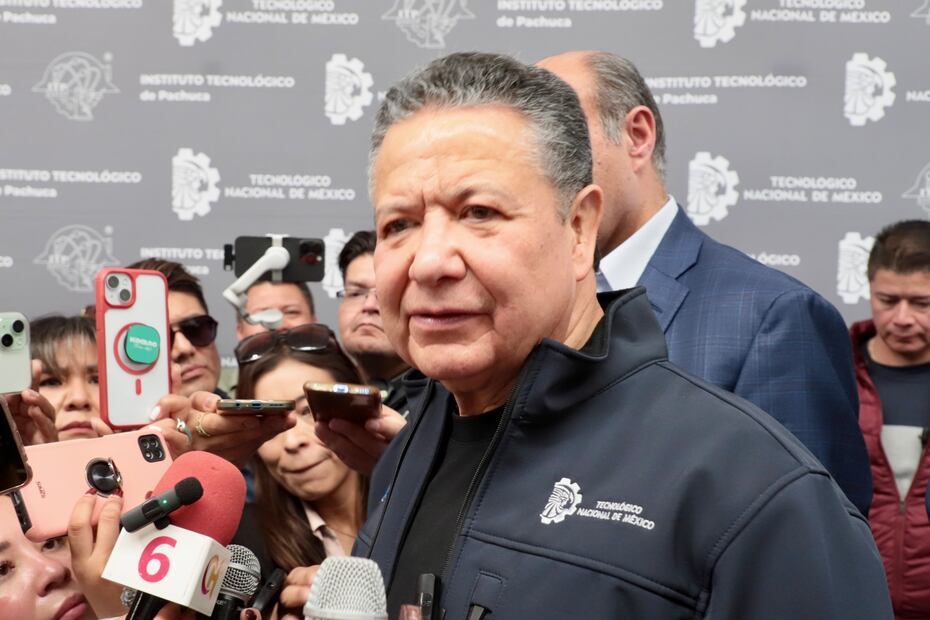 Gobernador exhorta a la UAEH a pagar deuda de 37 mdp con Caasim | Foto: Luis Soriano