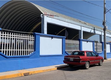 Niña de 8 años muere por asfixia en una primaria en Acolman