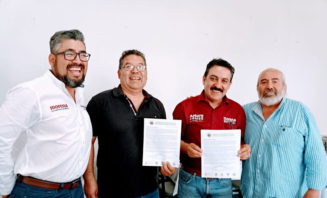 Firman candidatos de diferentes partidos políticos iniciativa de protección del suelo y el agua I Foto: Grisel Lira