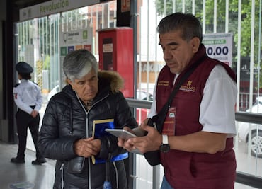 Aplican encuesta ciudadana para evaluar calidad del servicio en el Tuzobús