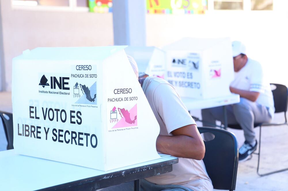 Personal del Instituto Nacional Electoral es quien lleva a cabo la elección en los Centros de Reinserción Social estatales | Foto: Especial