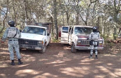 Ejército asegura cuatro camionetas de huachicoleros en Cuautepec