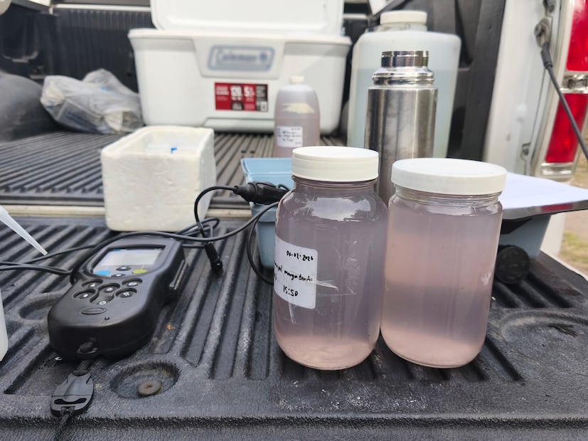 Clausuran drenaje municipal por descargas contaminantes al río Tepeji | Foto: especial