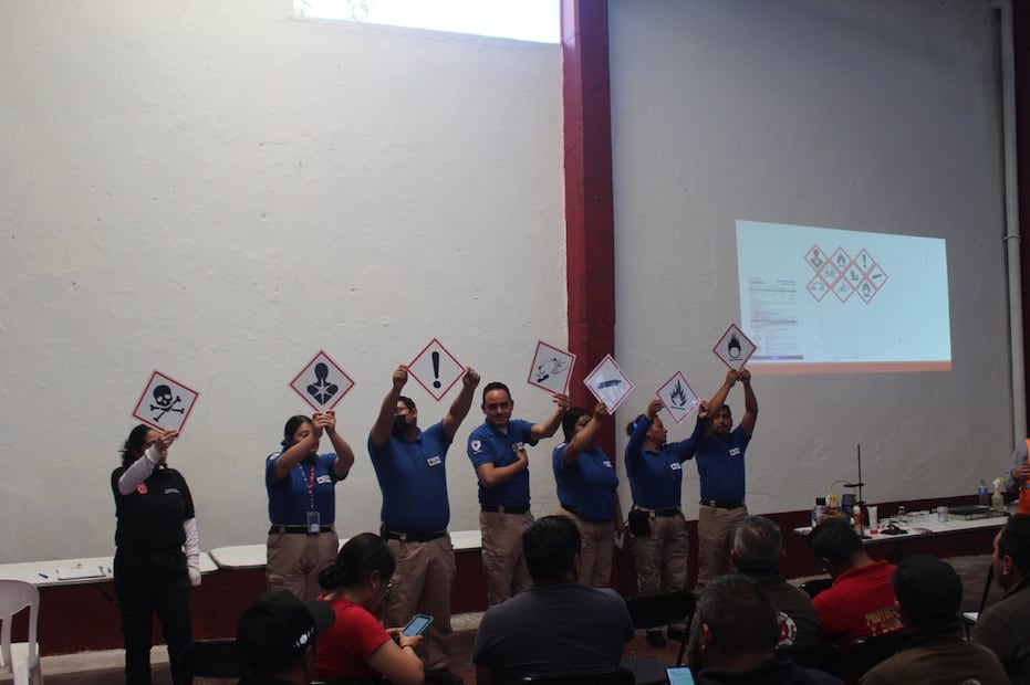 Acaxochitlán reúne a corporaciones de varios estados en capacitación sobre materiales peligrosos | Foto: especial