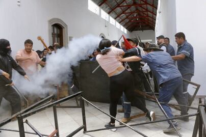 UAEH solicita a la FGR investigar daños a monumentos históricos tras manifestación estudiantil