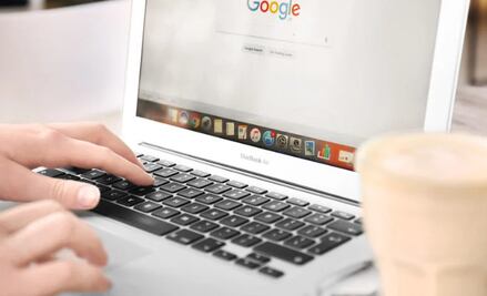 ¿Es seguro iniciar sesión con Google o Facebook?