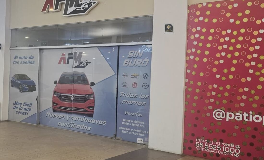 La autofinanciera que se localizaba en la plaza comercial Gran Patio en Pachuca cerró sus puertas después de que fue señalada por presunto fraude en abril de este año I Foto: Especial