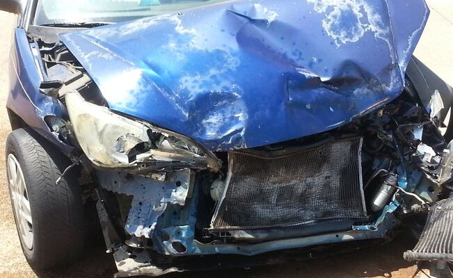 Proponen agravar castigo por daños en accidentes viales causados bajo efectos del alcohol o drogas
