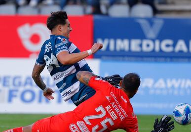 A lo Pachuca, los Tuzos  rescatan el partido al empatar 1-1 a Querétaro