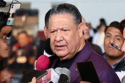 Julio Menchaca respalda estrategia nacional de seguridad y firma pronunciamiento de la CONAGO