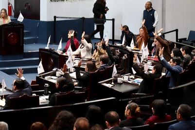 Regidores de Morena en Nicolás Flores se oponen a préstamos por 17.3 mdp