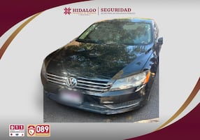 Ubican vehículo ligado a robos de autopartes y detienen a dos hombres en Pachuca