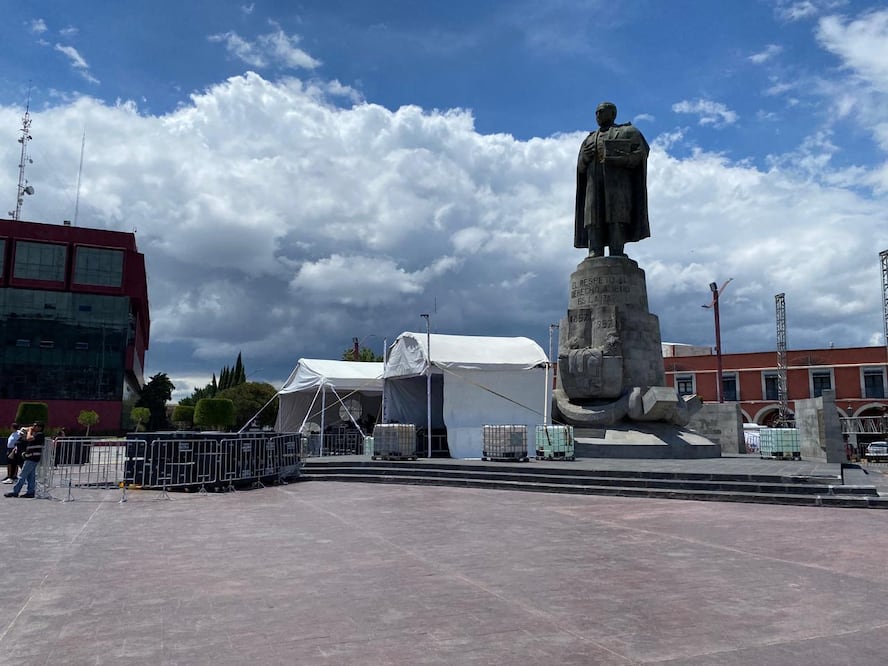 Todo listo para la celebración del inicio de la celebración por el inicio de la independencia de México I Foto: Luis Soriano