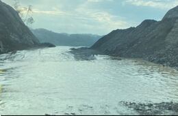 Lluvias provocan encharcamientos en obra carretera Huejutla–Tamazunchale