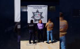 Detienen en Pachuca a mujer buscada por robo con violencia en Edomex