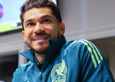 Henry Martín causa baja de la Selección Mexicana por molestias musculares