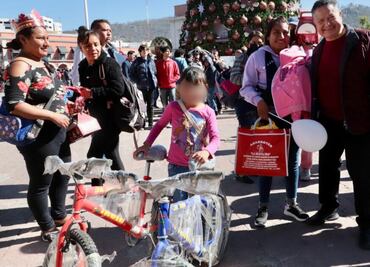Reyes Magos entregan mil 700 bicicletas a niños y niñas de Hidalgo