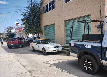Reportan a taxistas consumiendo bebidas alcohólicas en horario laboral