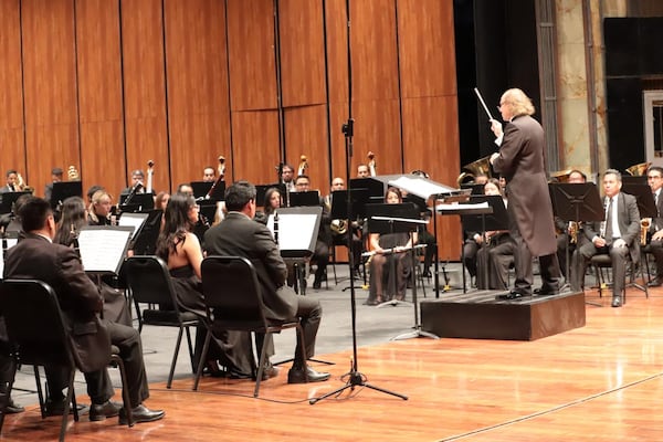 Banda Sinfónica de Hidalgo celebra 125 años con lleno total en Bellas Artes