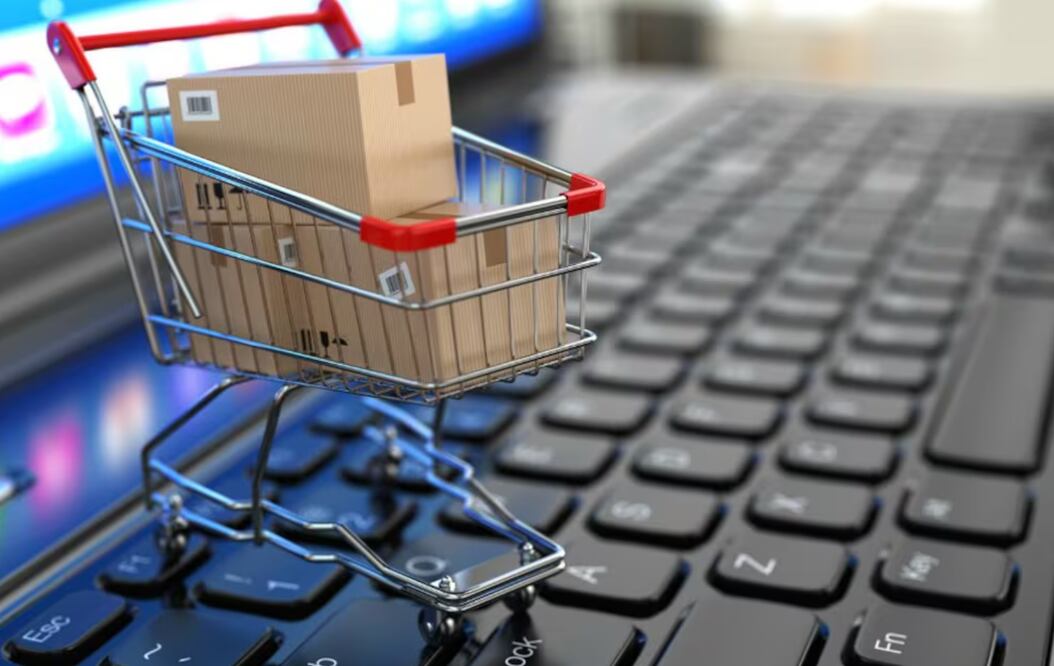 El SAT está ejerciendo una supervisión más estricta sobre las importaciones, la regulación de las empresas de mensajería, y la obligación de las tiendas en línea de registrarse y retener impuestos. I Foto: Especial